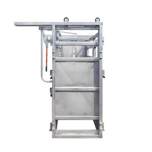 cattle crush with weighing system